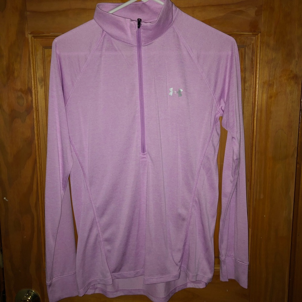 Fitted, athletic type quarter zip sweatshirt